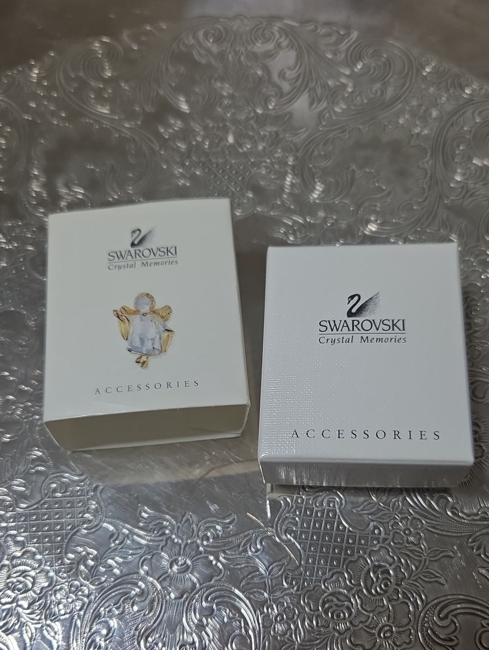 NIB ~ Swarovski Angel Preaching Pin - Crystal Memories, Made In Austria